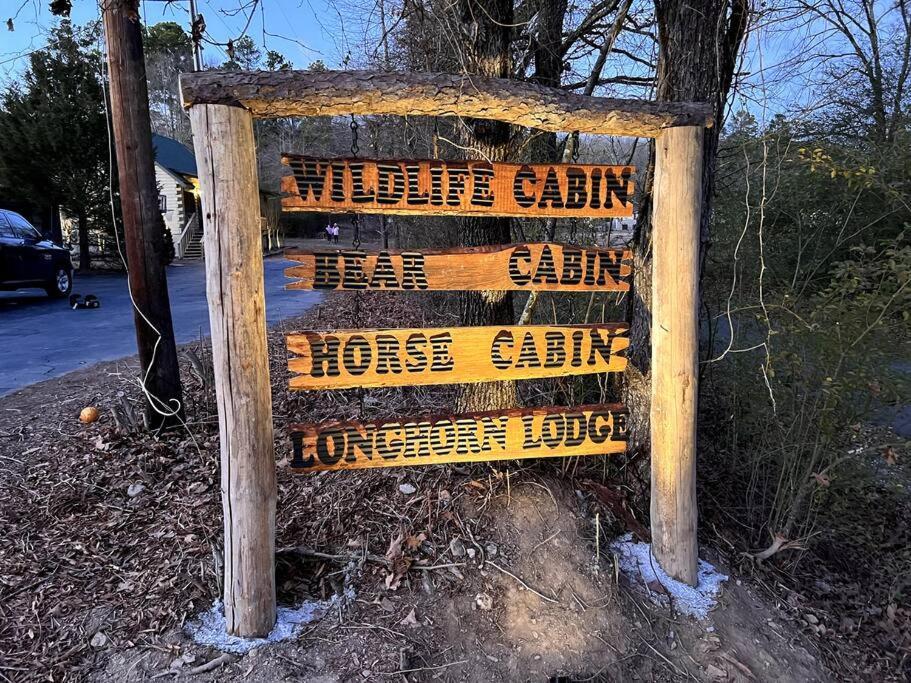 The Horse Cabin At Natural State Cabins Morning Star Buitenkant foto